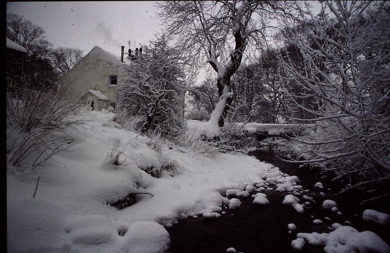 1983 Lowlands Farm and Lowlands Bridge.jpg - 1983 Lowlands Farm and Lowlands Bridge [photo: Jill Wolstenholme]