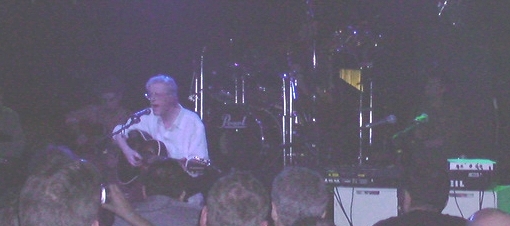 Woolly Plays Guitar 3.jpg - The Mean Fiddler, 12th May, 2004 [photo: Dominic Scott]