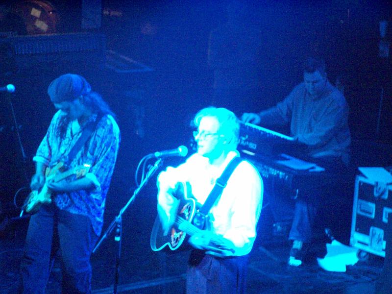 100_0580.JPG - The Mean Fiddler, 12th May, 2004 [photo: James Barry]